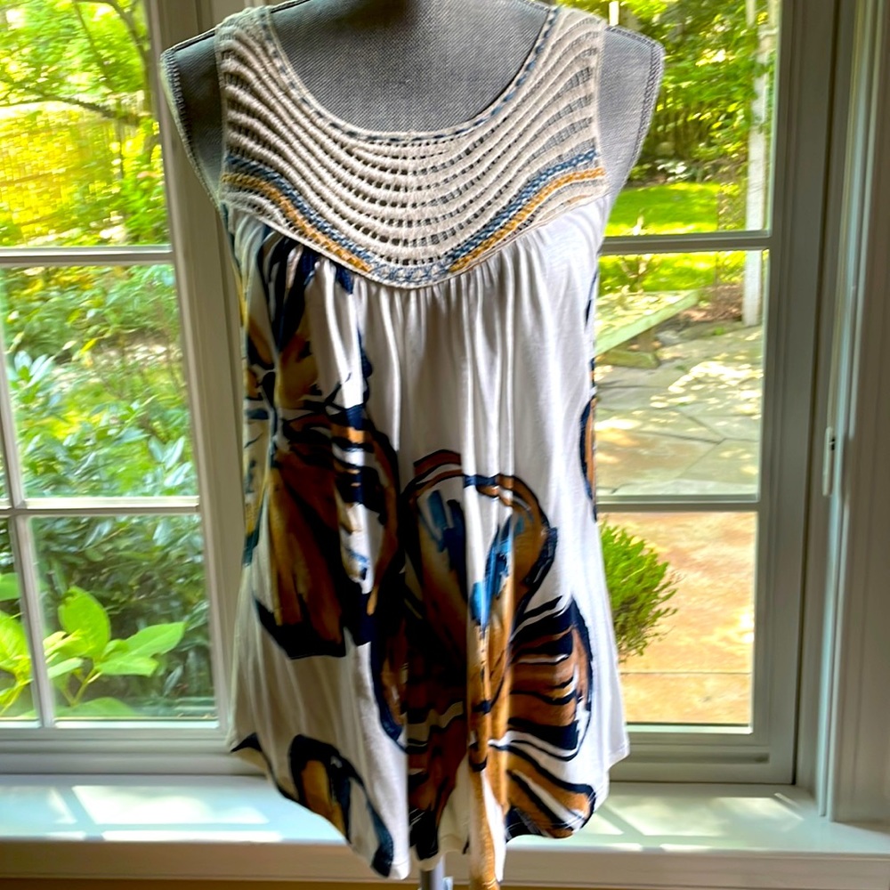 1.9 ANTHROPOLOGY brand sleeveless top